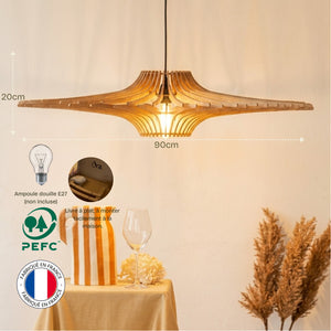 Suspension en bois Tānd
